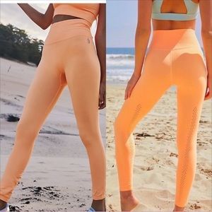 Free People High Rise Good Karma Leggings In Peach Mango. EUC! Sz XL